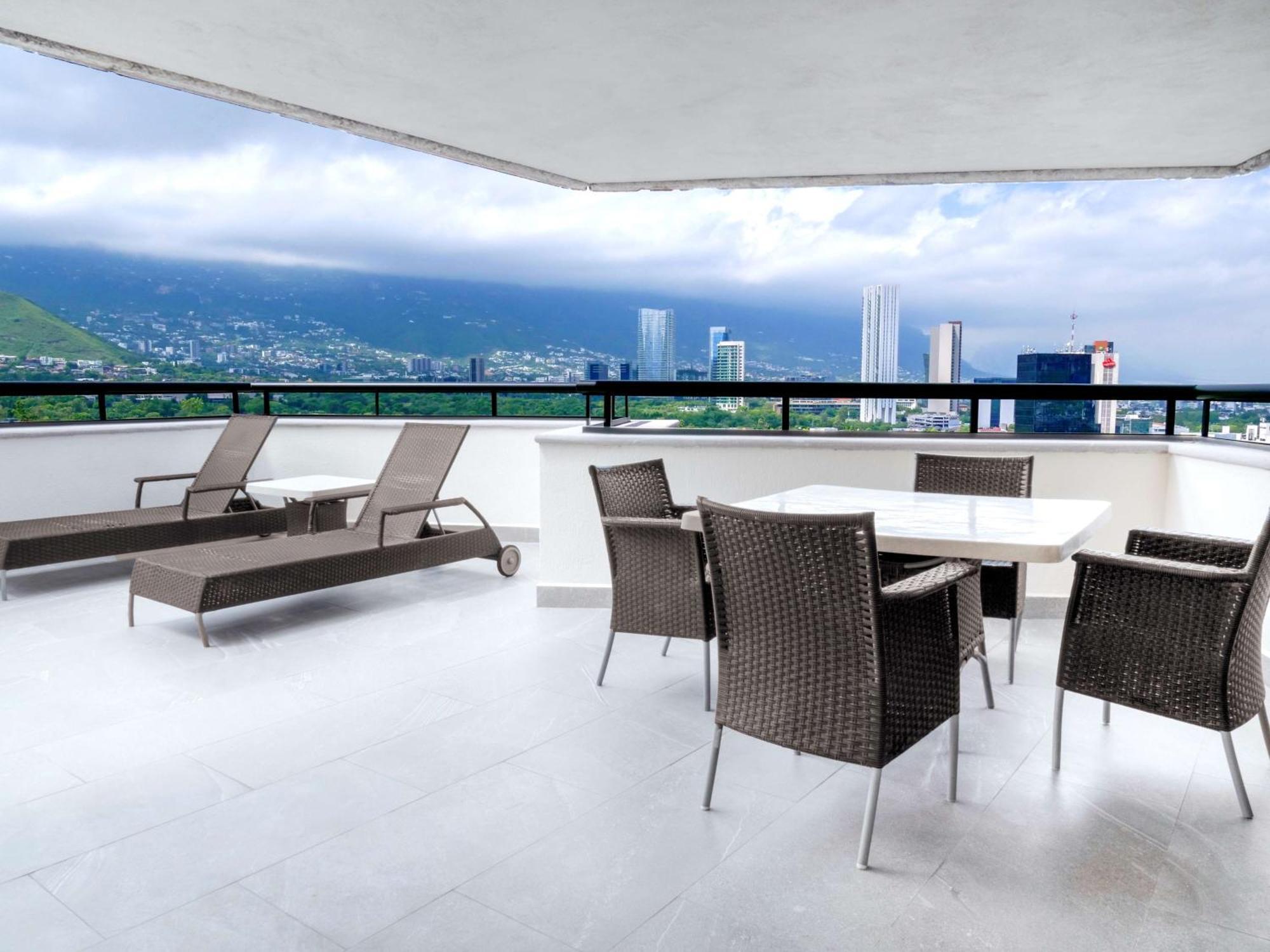 Hotel Ms Milenium Monterrey Curio Collection By Hilton San Pedro Garza Garcia Zewnętrze zdjęcie
